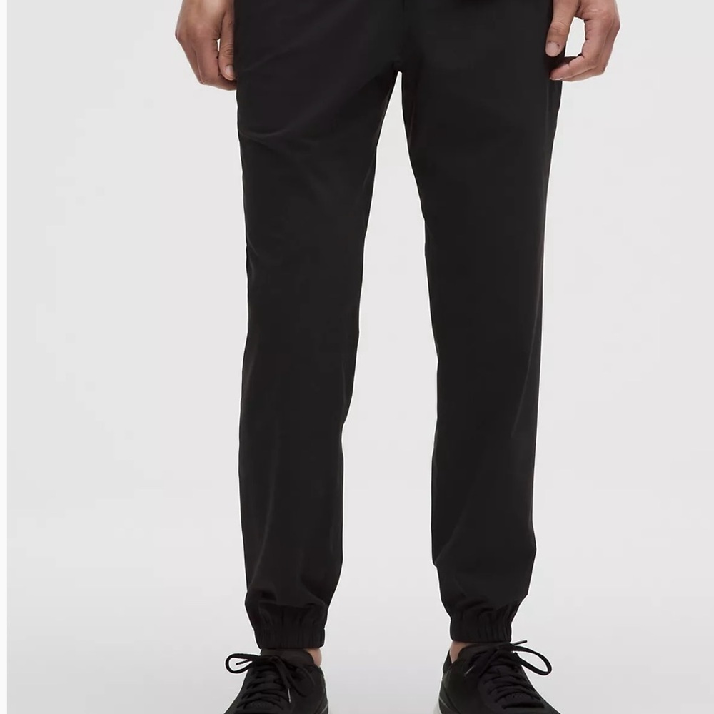 Lululemon Athletica Black Sweatpants Tapered Fit